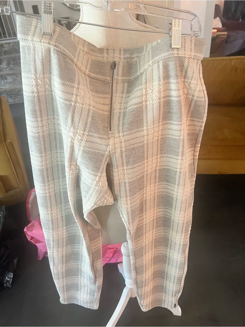 HUE Plaid womens Dress Pants in Light Gray and Cream